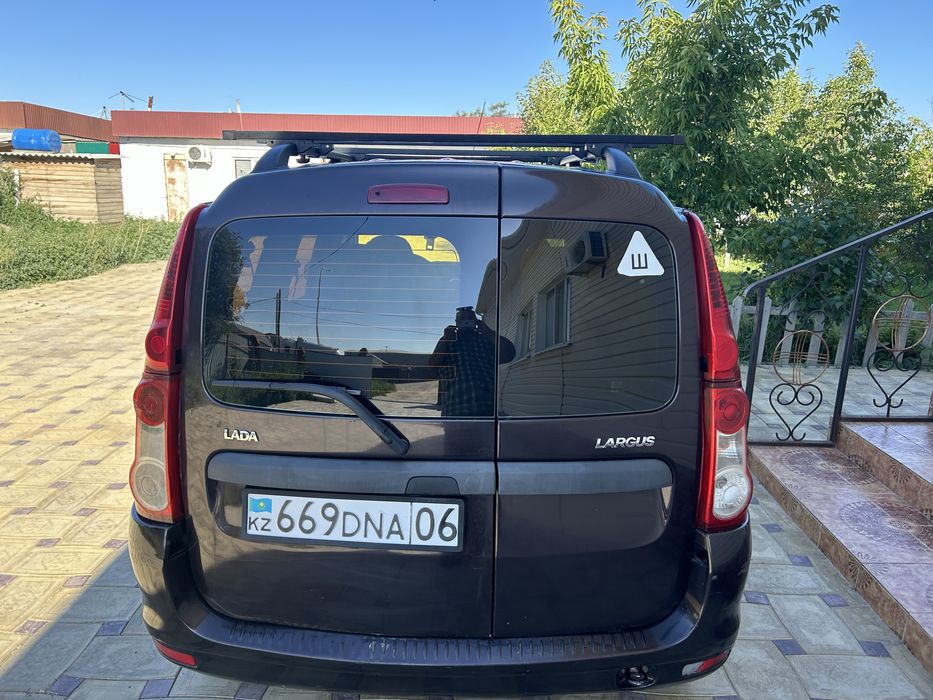 ВАЗ (Lada) Largus, 2015 года