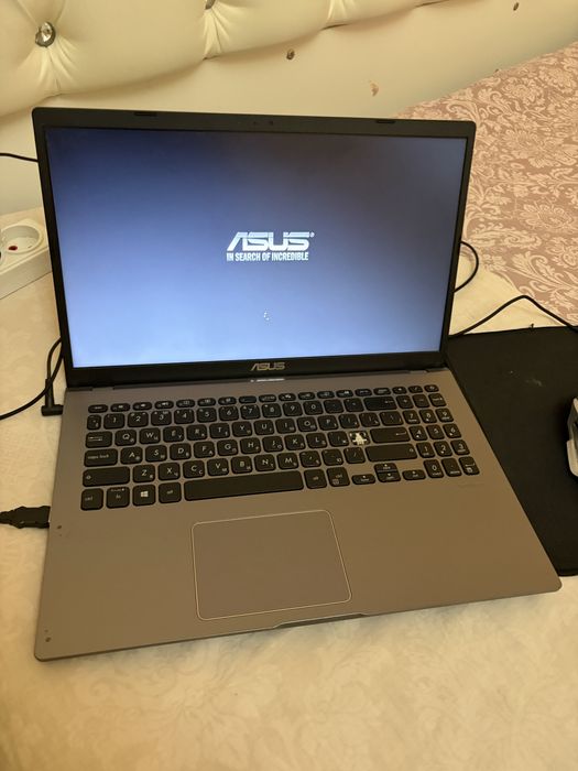 Продам ноутбук ASUS VivoBook X509FA