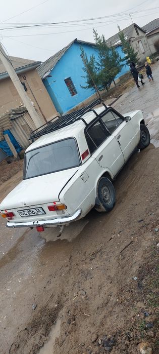 Vaz2101 sotiladi