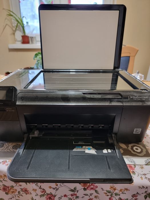 Imprimantă multifuncțională 3 in 1 HP C4680