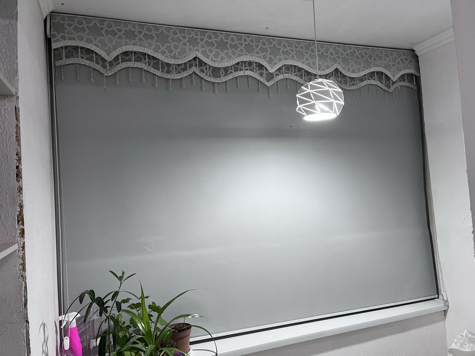 Продам бу ролл шторы