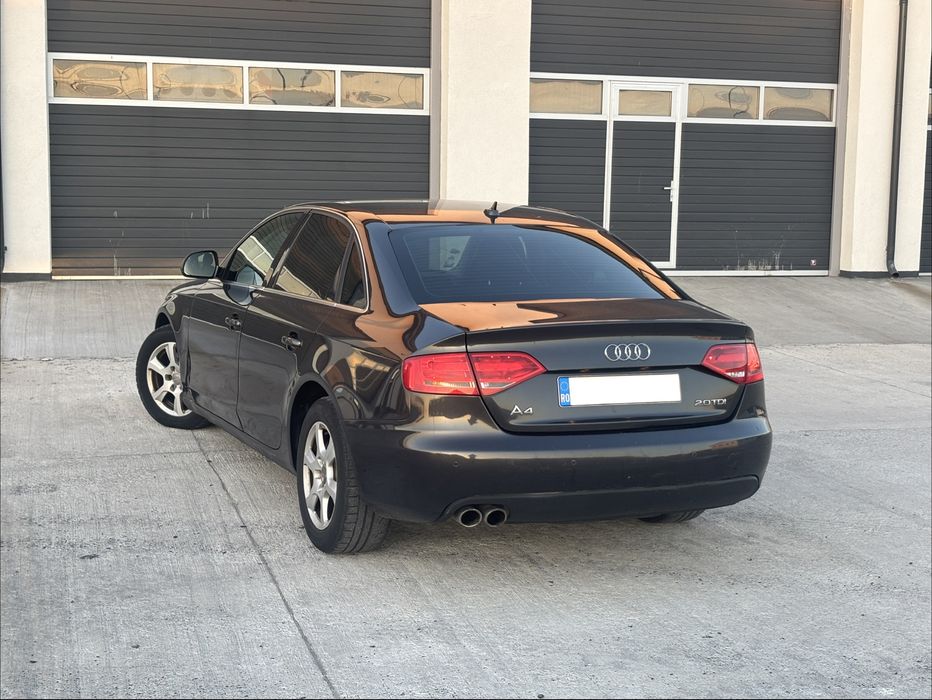 AUDI A4 2010 — imagine 4