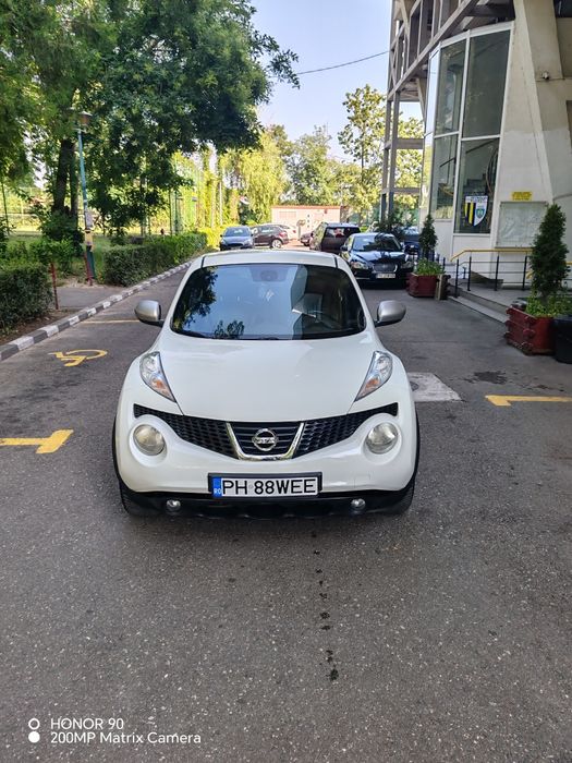 Nissan Juke 1.6i,automat