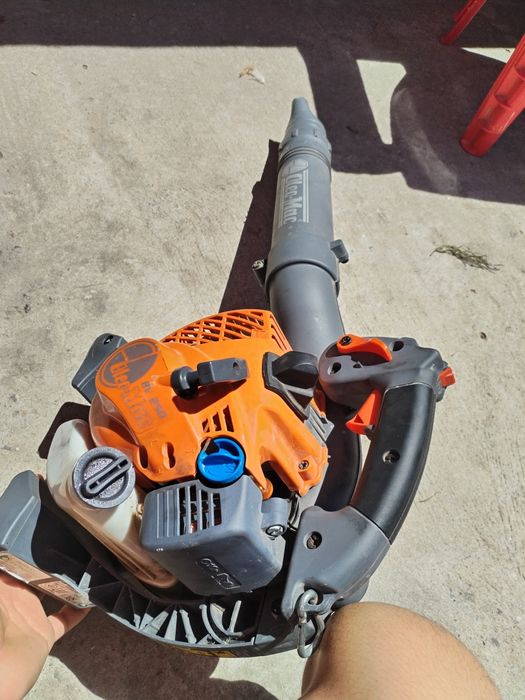 Turbo suflanta Oleo-Mac BV 250