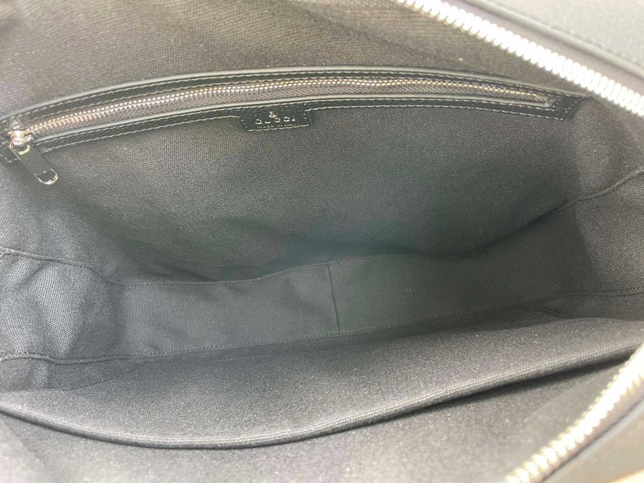 Оригинална Чанта Гучи Куфарче Естествена Кожа Gucci GG Supreme Canvas