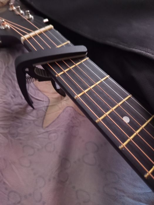 Продам гитара 38см