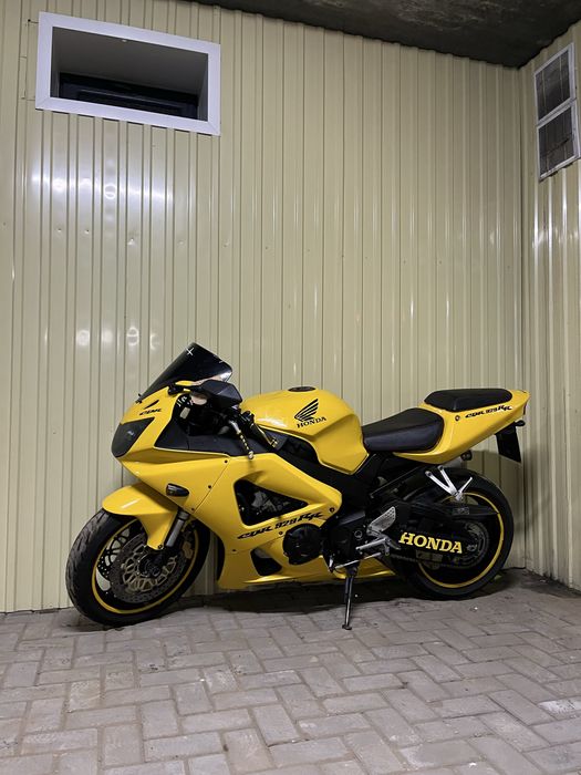 Мотоцикл Honda cbr929rr fireblade