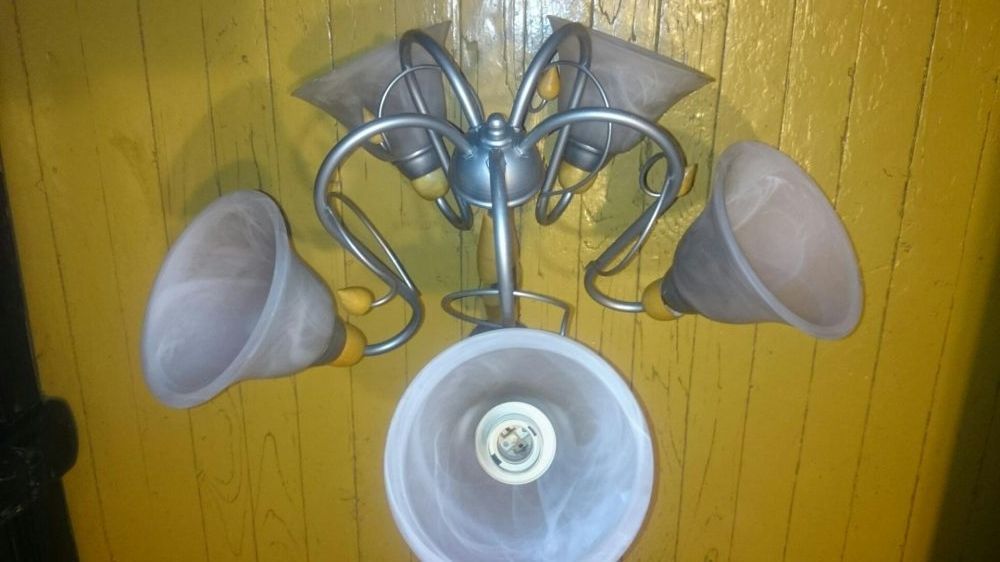 5 осветителни тела като нов