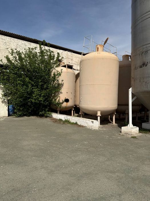 Ёмкост Цистерна сотилади