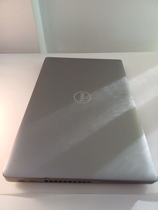 Laptop Business Dell Latitude 5520  i5-1145G7 vPro DDR4 16 GB RAM