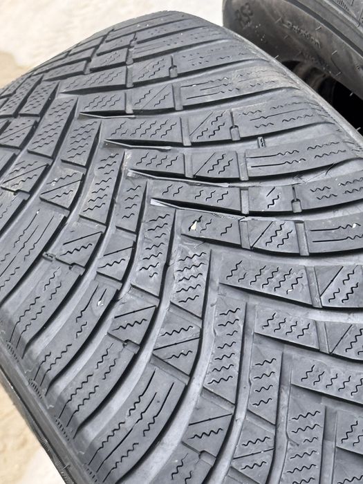 225/55/R17 Hankook Winter 4бр зимни dot2123