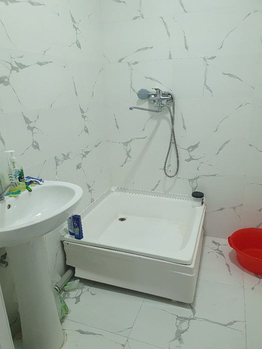 Yashnabod tumani Farg'ona yulida joylashgan kvartira yaqni Qo‘yliq met