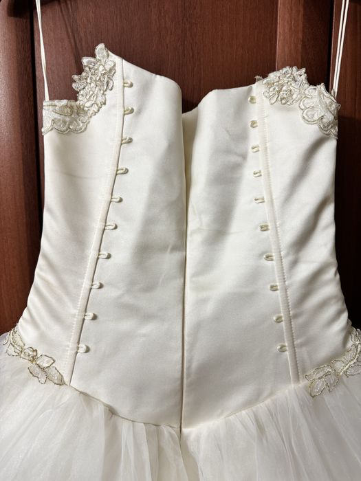 Продам свадебное платье