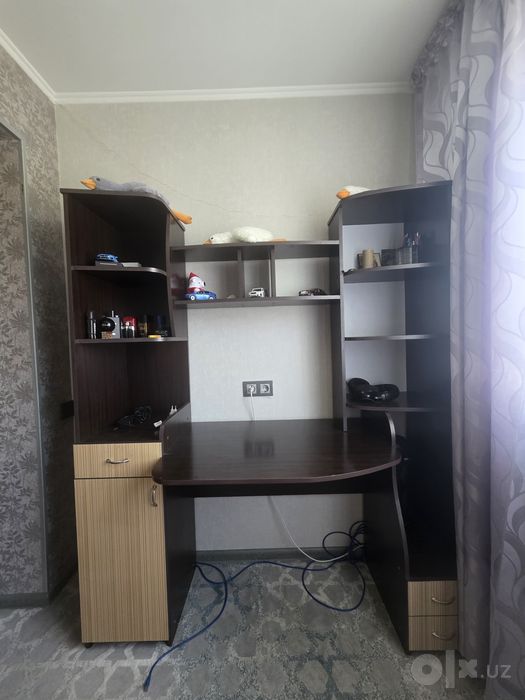 Мебель стул,кровать,стол,