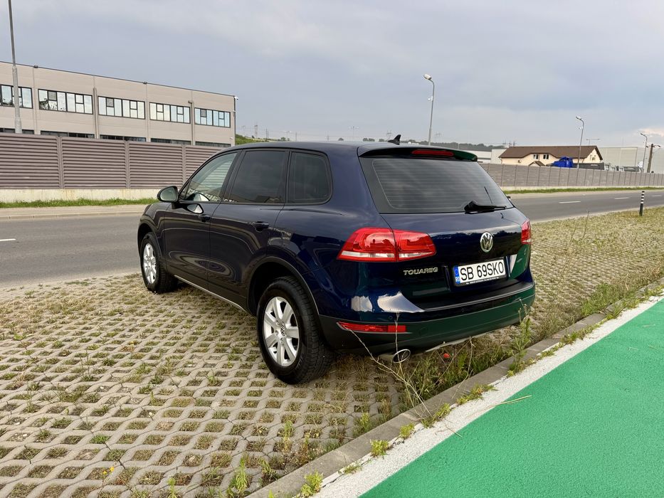 VOLKSWAGEN Touareg 2013 — imagine 3