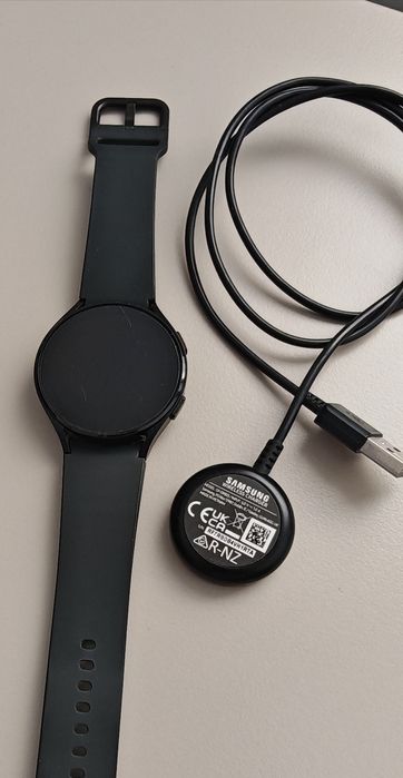 Samsung Galaxy watch 4 - 44mm