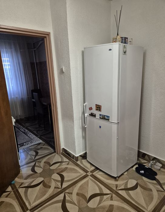 Vand apartament 2 camere