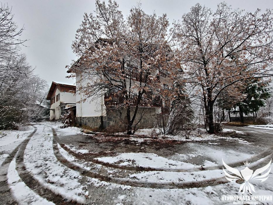 Продава се Хотел в с. Нареченски бани, Област Пловдив - 3557 кв.м за 155 €/кв.м - Снимка #7