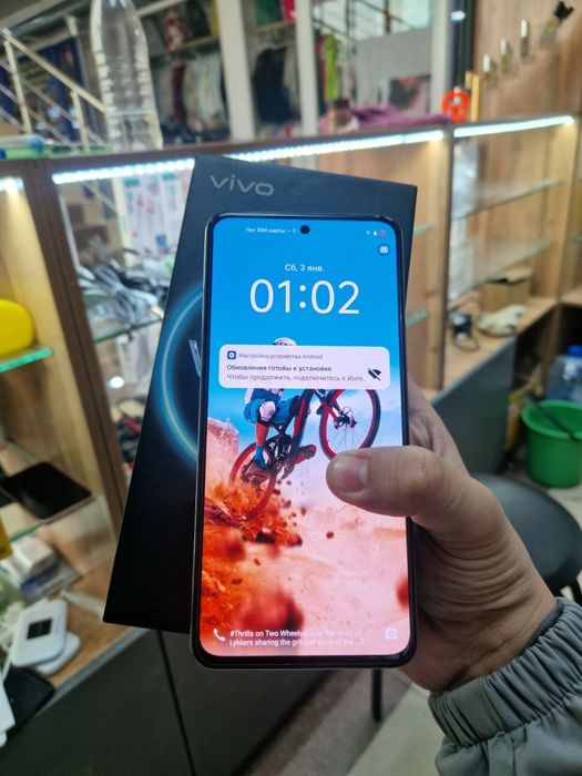 Продаю vivo v40 lite