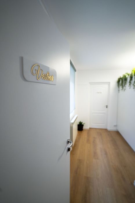 vand salon infrumusetare( tratamente corporale, faciale, epilare def)