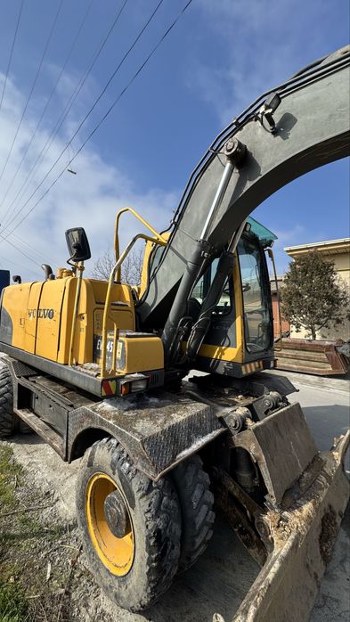 Volvo EW 145 Sotiladi