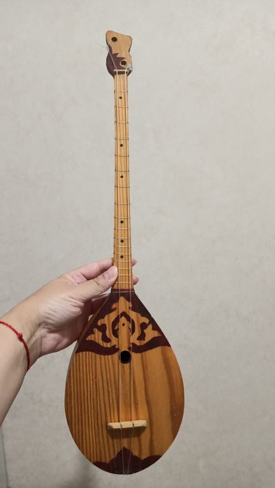 Детская домбыра, советского периода.