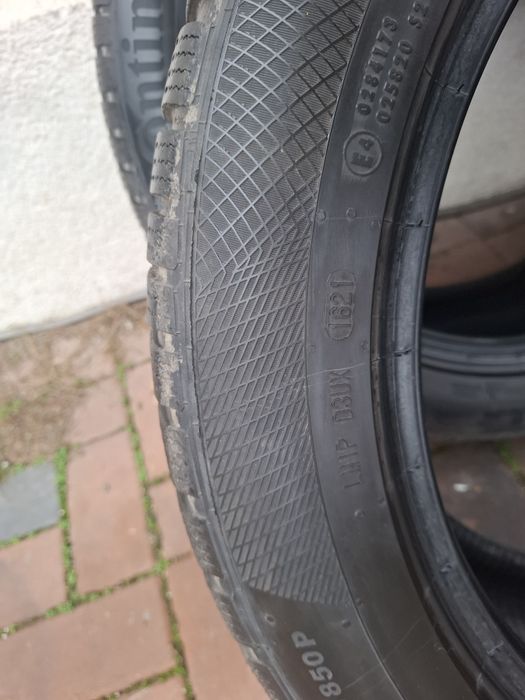 Anvelope iarna m+s 235/50/18