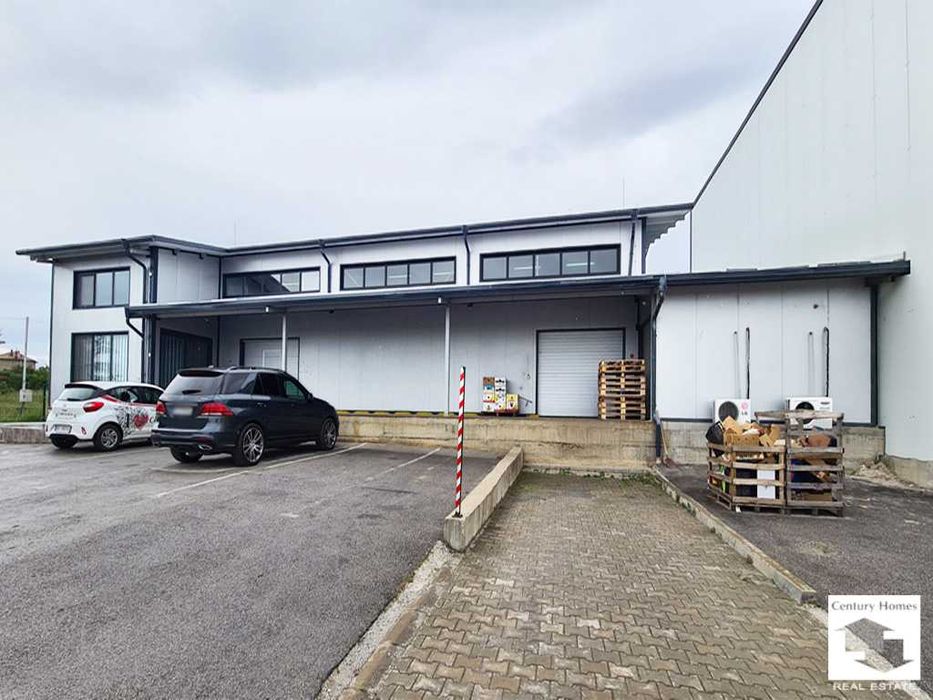 Продава се Промишлена сграда в Лясковец - 460 кв.м за 761 €/кв.м - Снимка #1