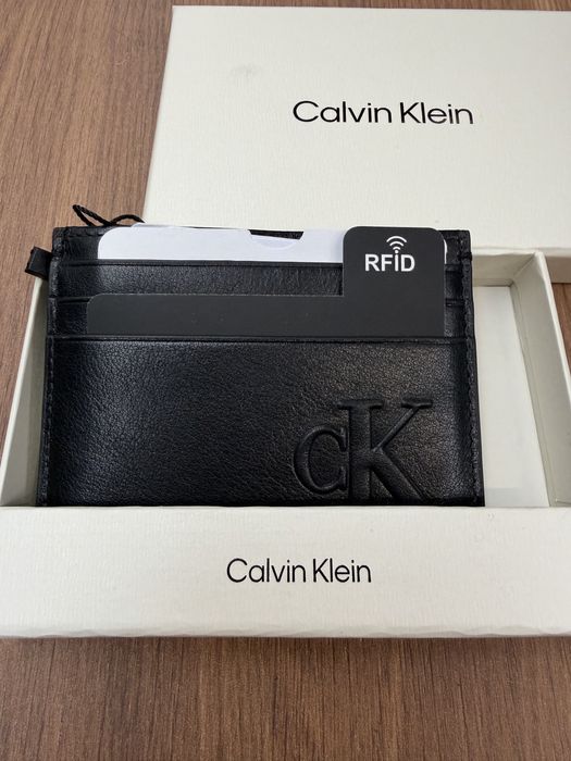 Кардхолдър Calvin Klein