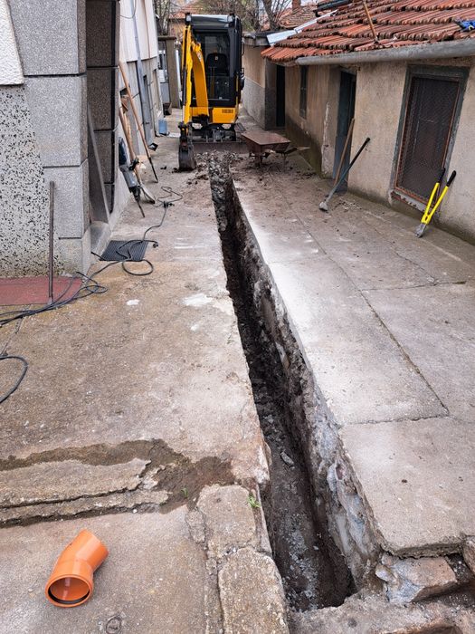 Скеле под наем.Мобилни професионални скелета