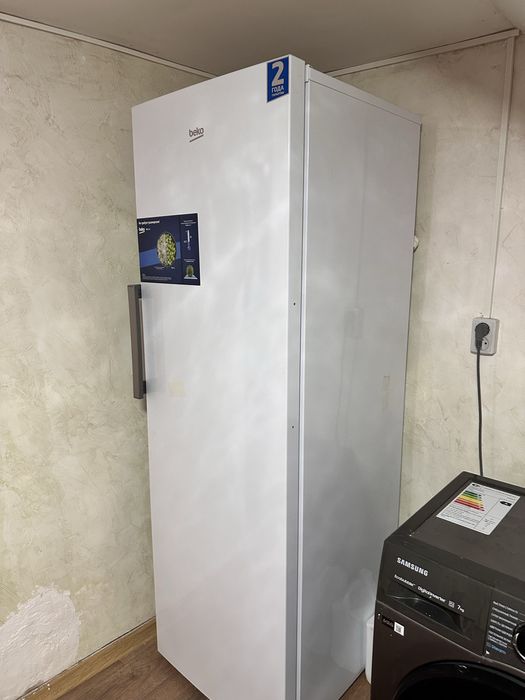 Продается новый морозильник Beko