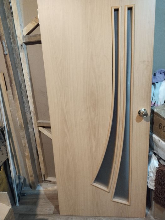 Продам межкомнатные двери