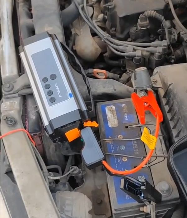 Пуско-зарядное устройство + насос