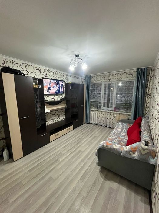 Сдам 3 ком. квартиру помесячно