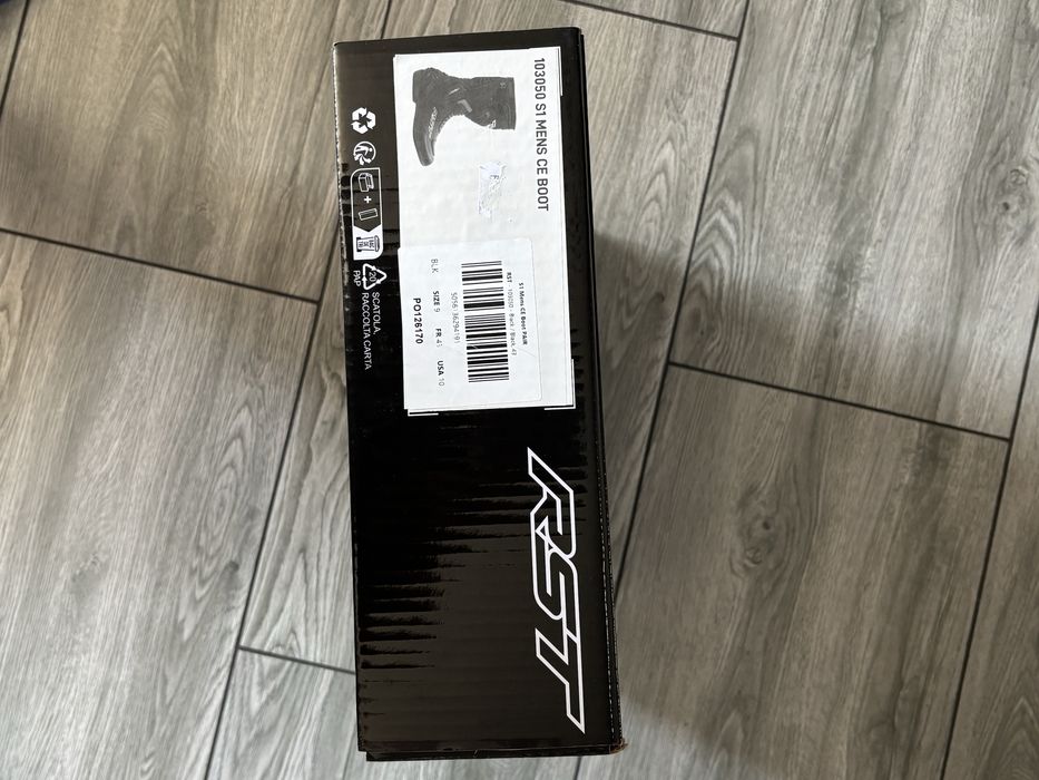 RST S-1 Ghete moto 43