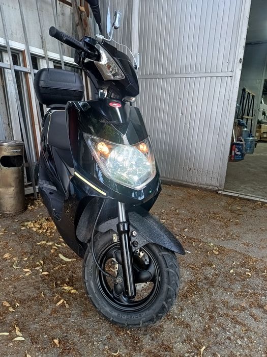 Scuter kymko agility 50 4timpi