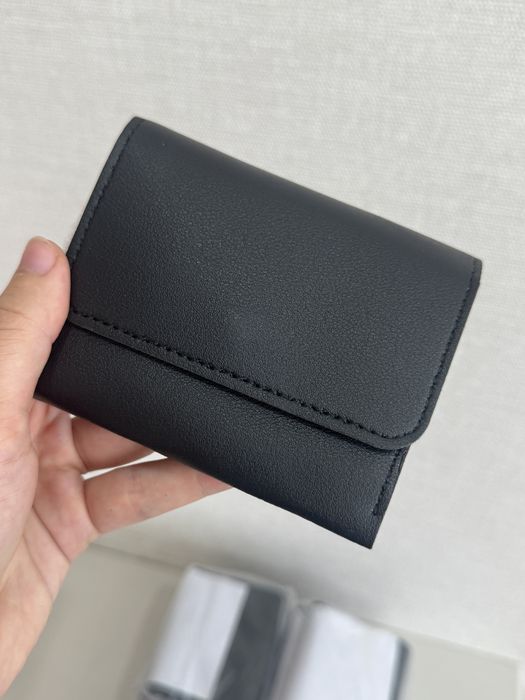 Продам 17 новых кошелек-портмоне