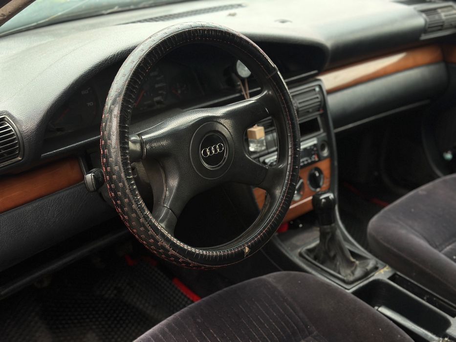 Продам ауди 100 с4