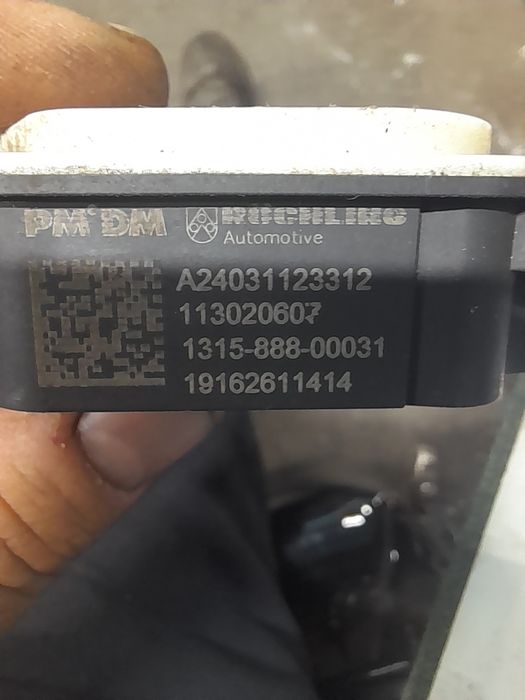 Actuator grilă mercedes E-clas 2.0 dizel din 2018