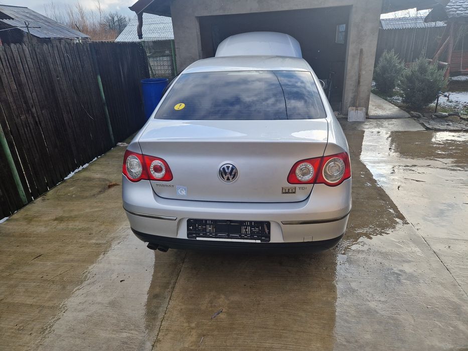 VOLKSWAGEN Passat 2010 — imagine 5