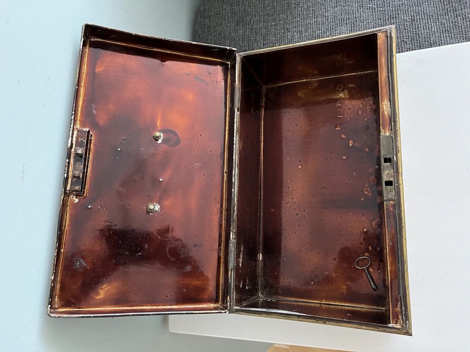 Метална каса за кеш / 19- ти век