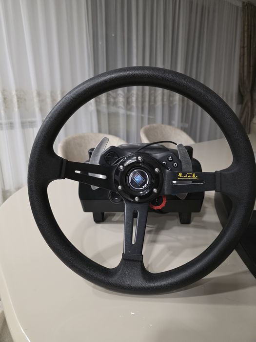 URGENT !! Vand volan logitech g29