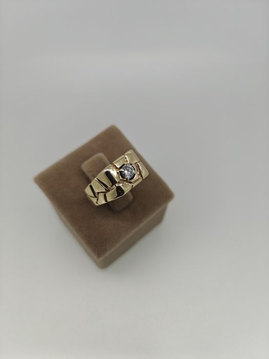 Ghiul masivă aur 10k 14.37grcu diamant central 0.36Ct (r)