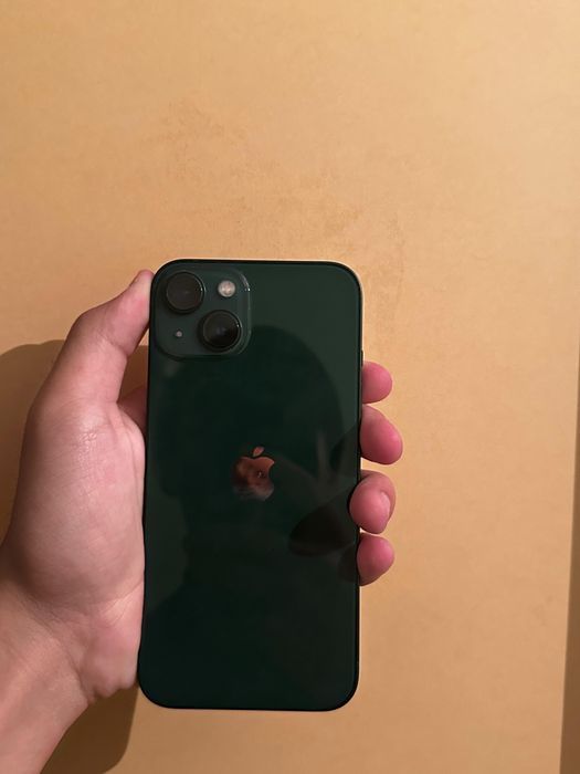 Iphone 13 в отличном состояний