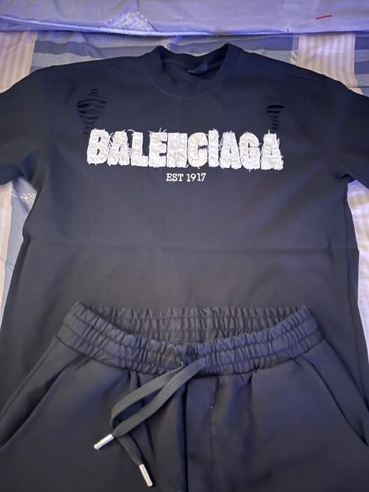 Комплект тениска и къси гащи Balenciaga