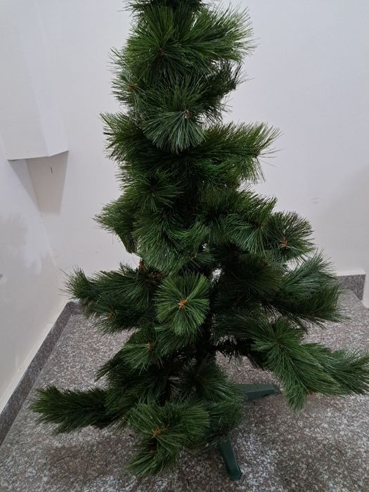 Изкуствена зелена елха