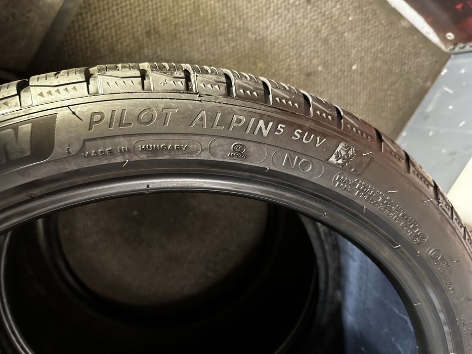 305/35 R21 109V XL - Michelin Pilot Alpin 5 M+S Oferta