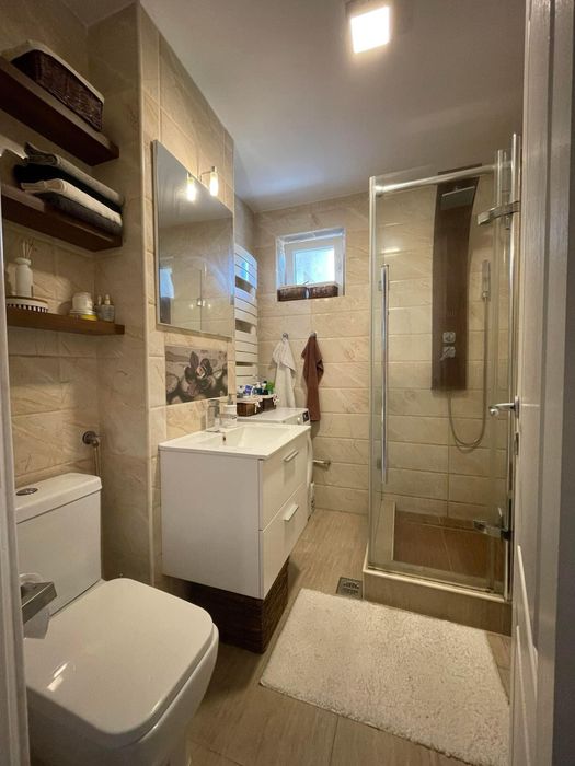 Vand apartament 2 camere