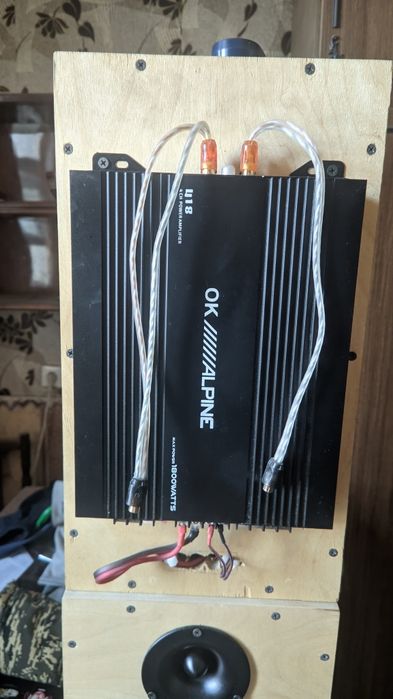 продаю авто акустику