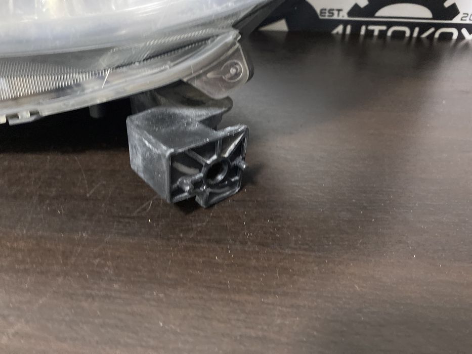 Far stanga xenon si led Honda CR V an 2013-2017